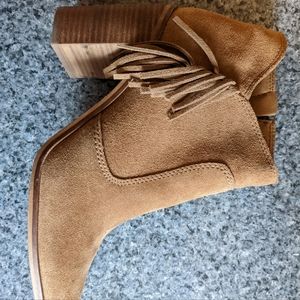 Lucky Brand Tan Suede Booties 8.5